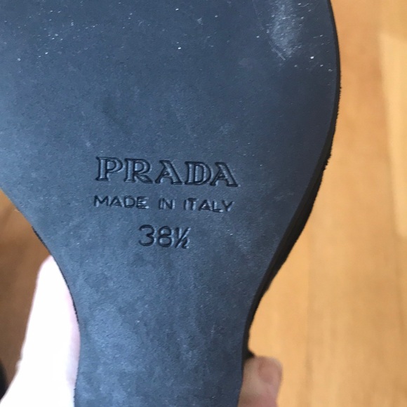 Prada crushed velvet wedges - Picture 8 of 8
